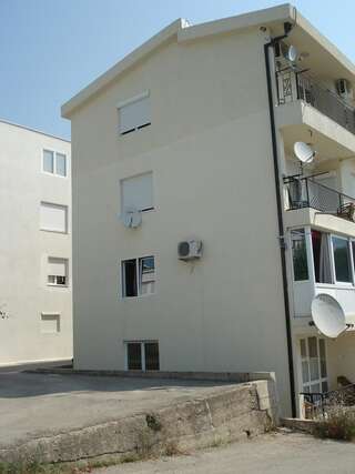 Апартаменты Apartments Andrija Бар-0