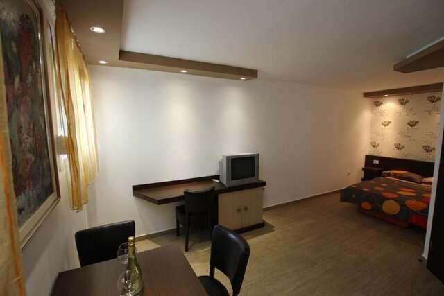 Апартаменты Apartments Andrija Бар-44